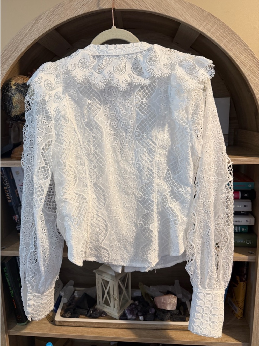 Karen Millen Cream Lace Trim V-Neck Blouse - Picture 4 of 7